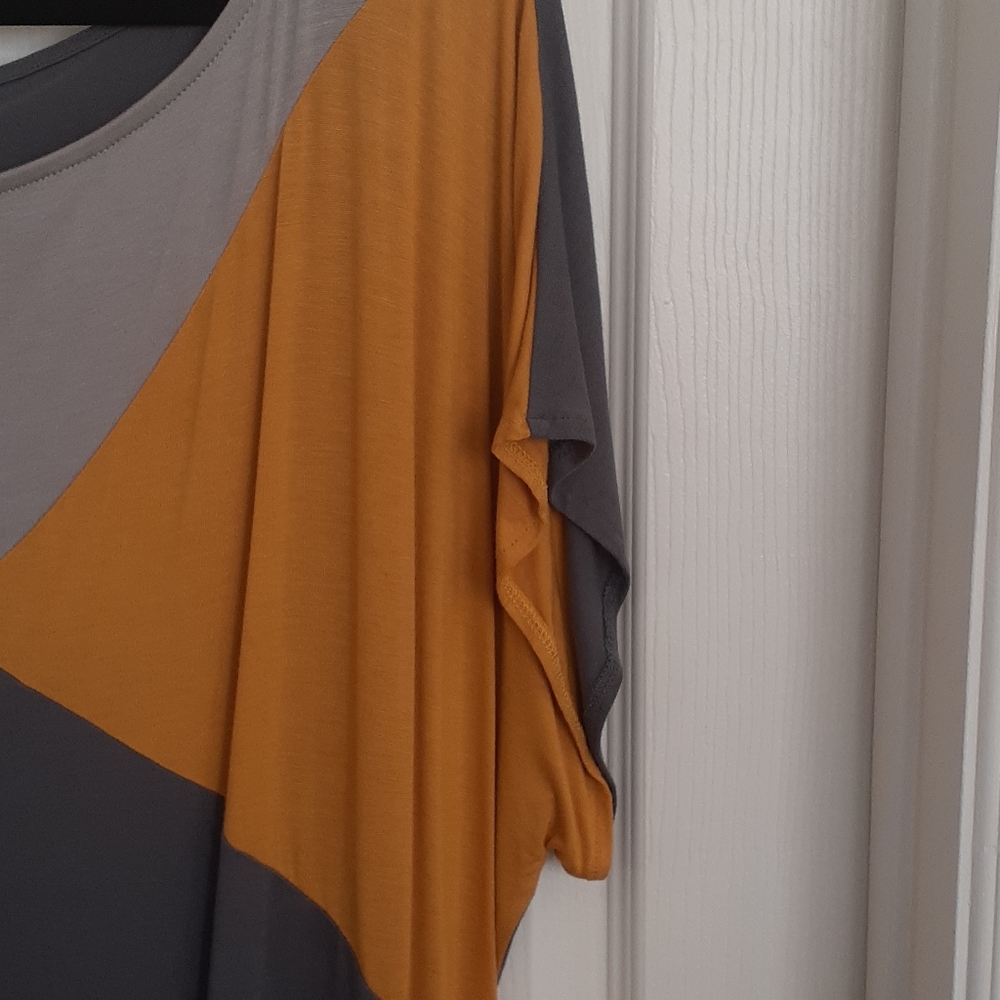 Halogen Color Block Top - image 3